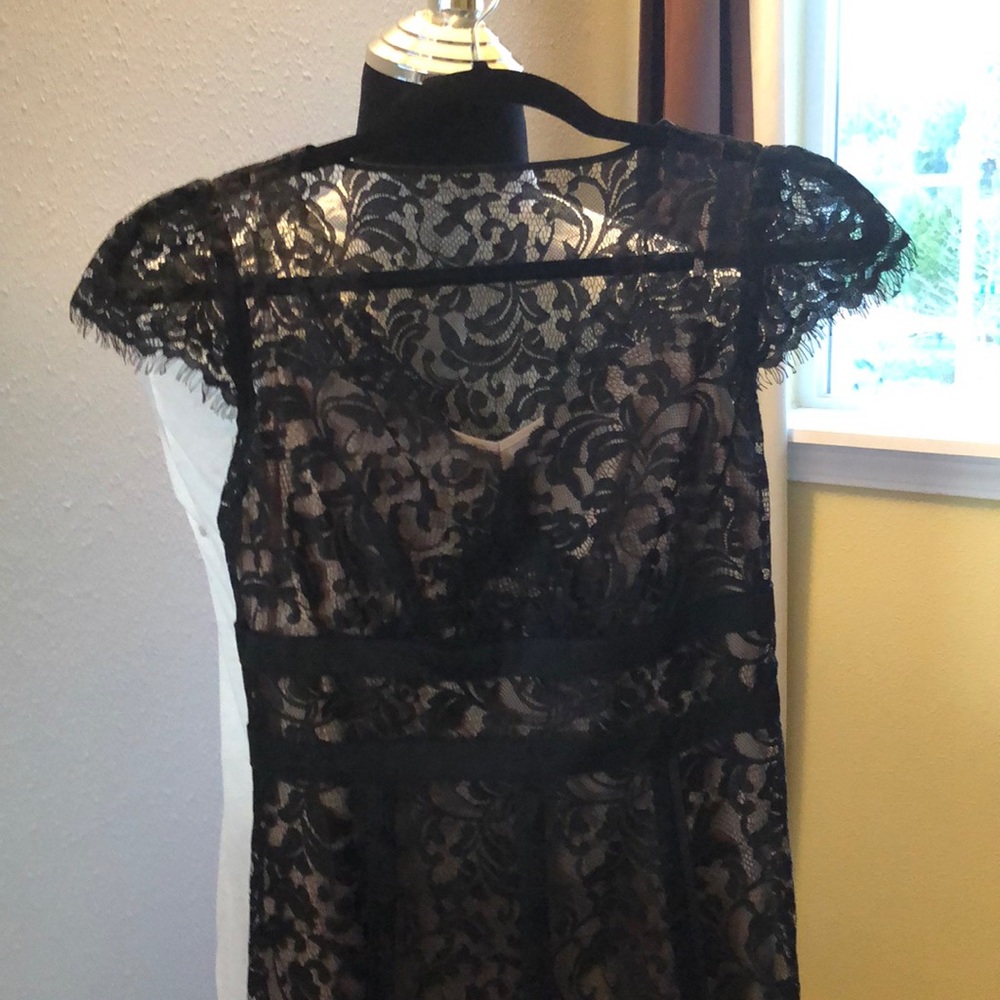 Ann Taylor Loft Black Lace midi-dress